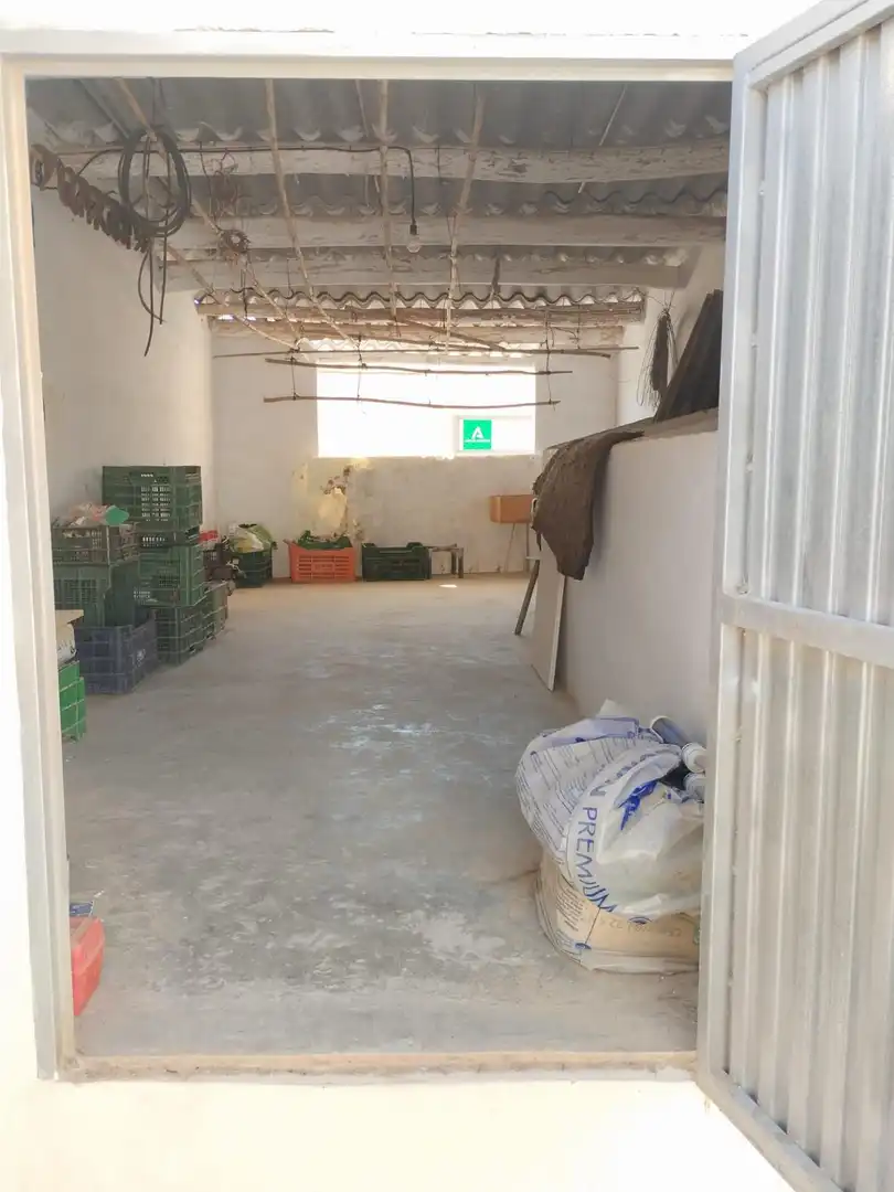 Casa rústica amb terrassa en venda a Calle CEMENTERIO, imagen 38