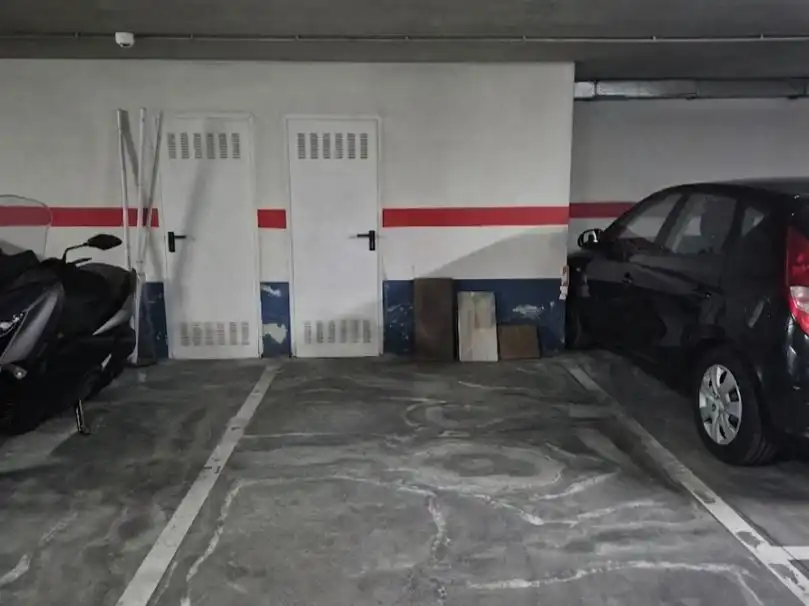 Aparcament de Dúplex en venda en Carballo amb Terrassa