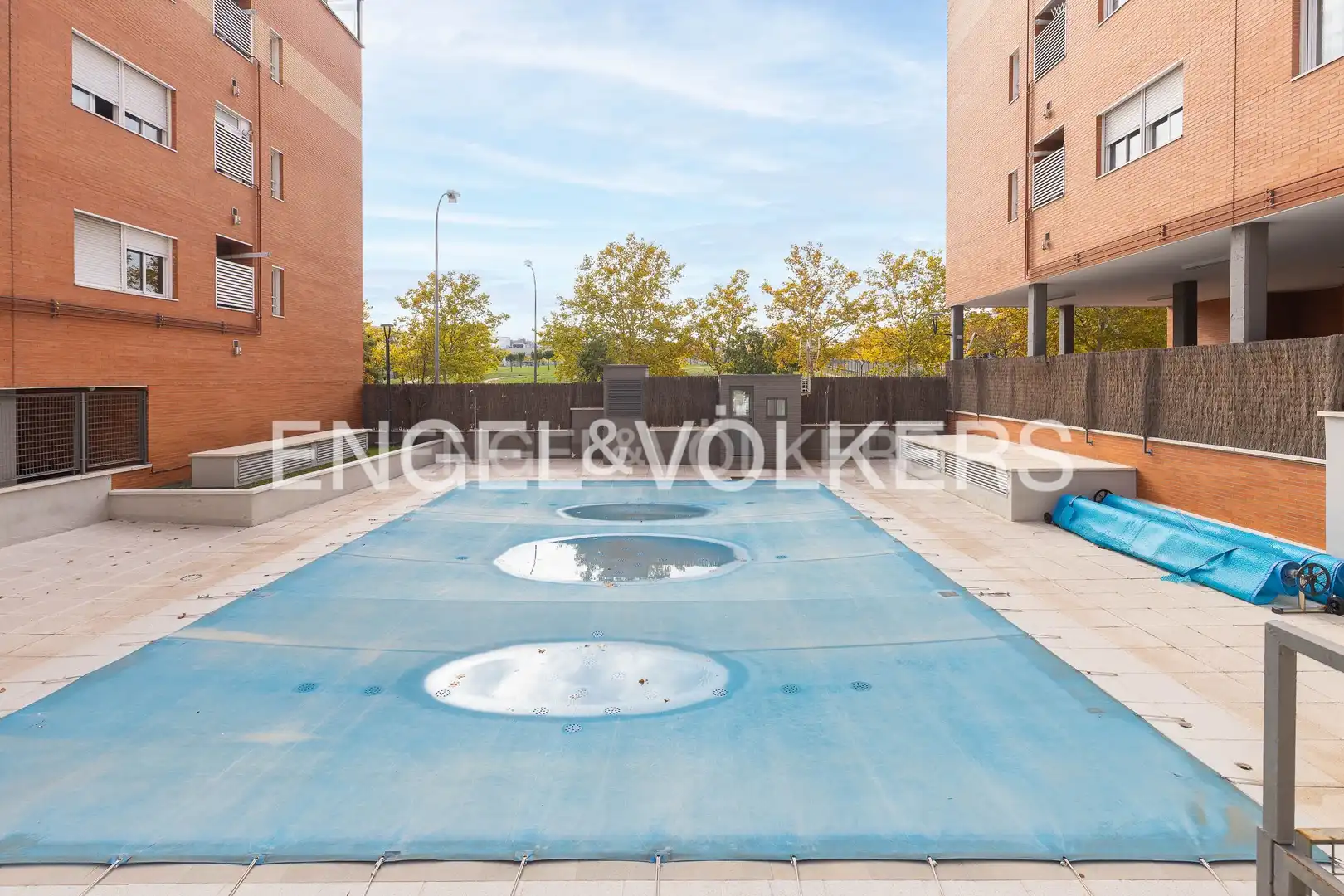 Swimming pool of Flat for sale in Alcobendas  with Heating, Storage room and Swimming Pool