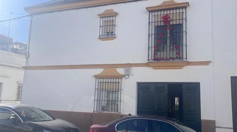 Foto 2 de Casa adosada en venda a Calle Sevillanas, 1, Carmona, Sevilla