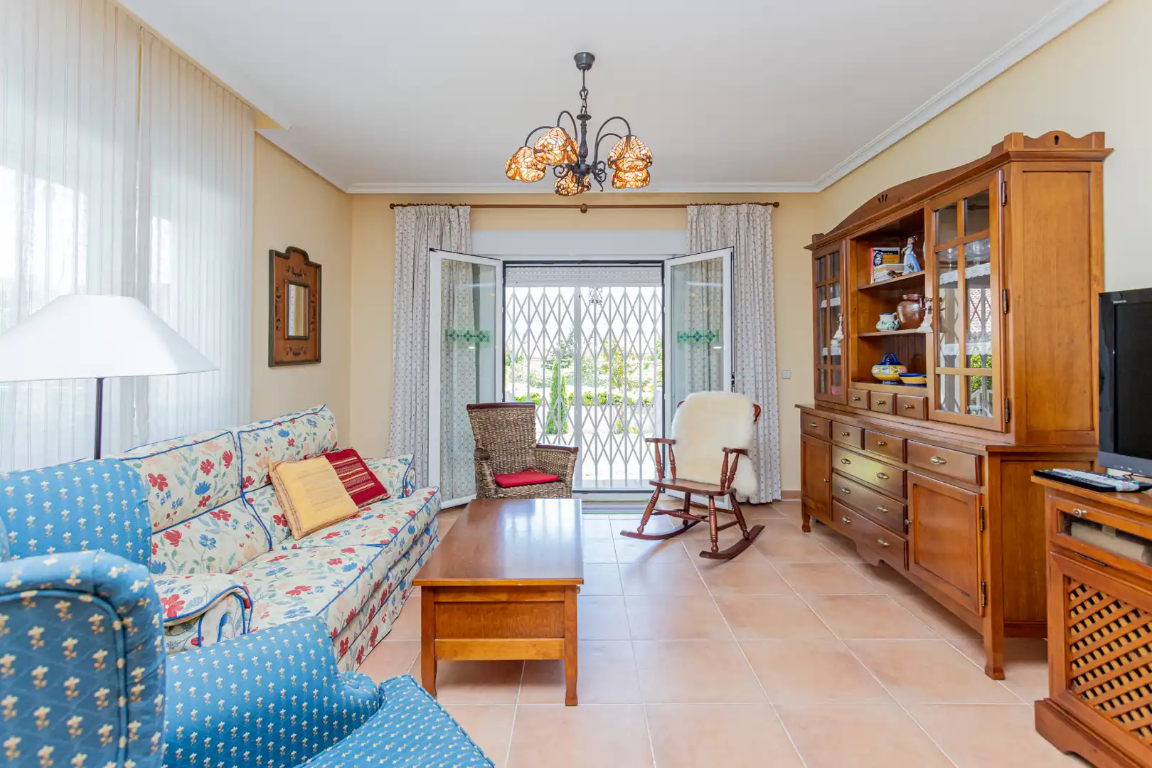 Living room of Detached homes for sale in Moralzarzal  with Heating, Furnished and Oven