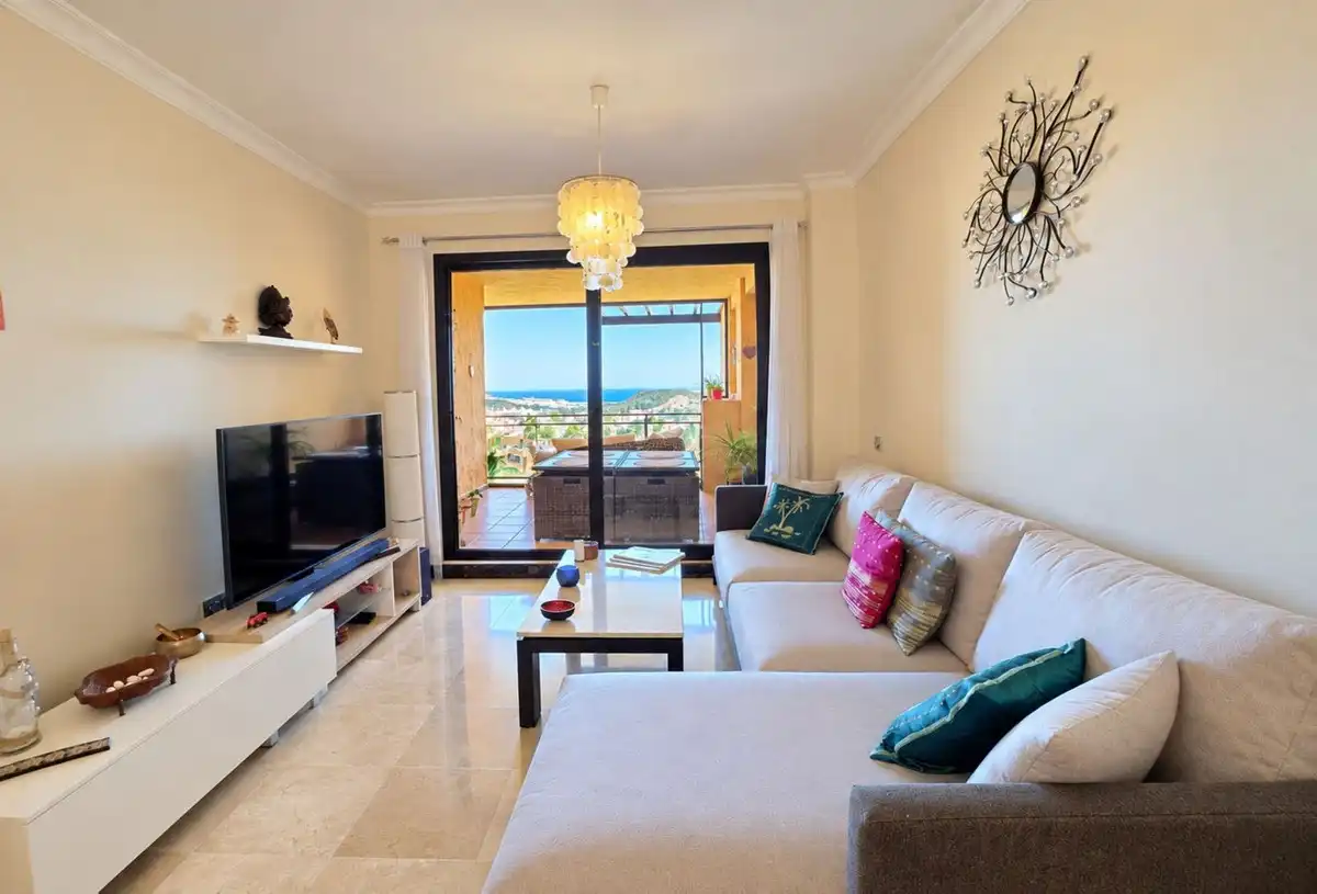 Apartment with pool for sale in Calle Alpandeire 10, imagen 6