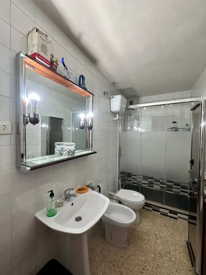 Badezimmer von Wohnung zum Verkauf in Madrid mit Heizung