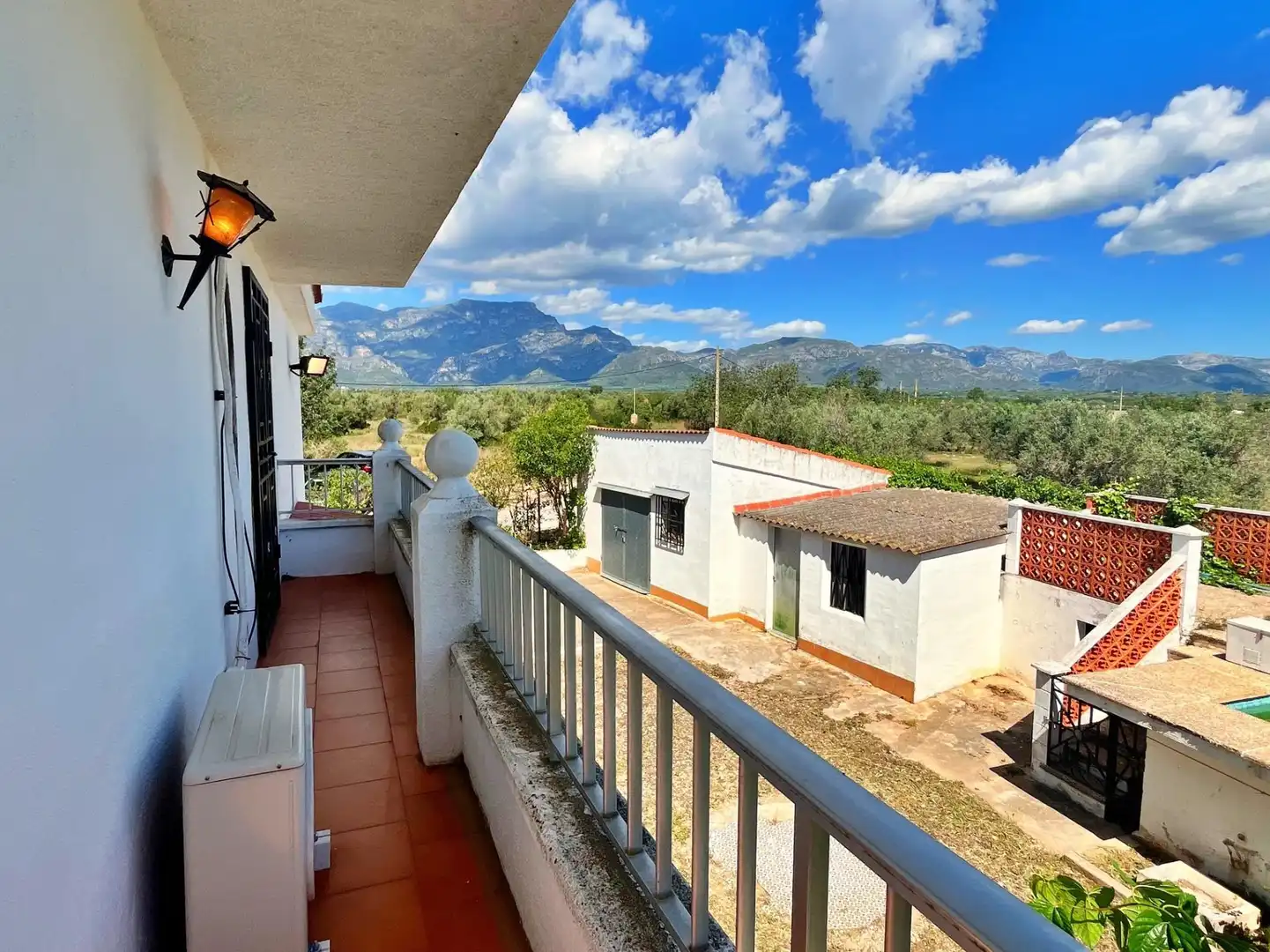 Außenansicht von Haus oder Chalet zum Verkauf in Roquetes mit Klimaanlage, Heizung und Privatgarten