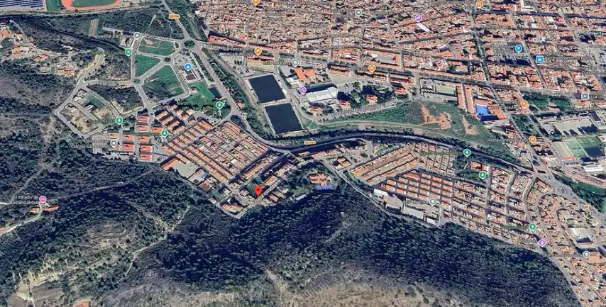 Residential land for sale in Grup la Cova 45, imagen 2