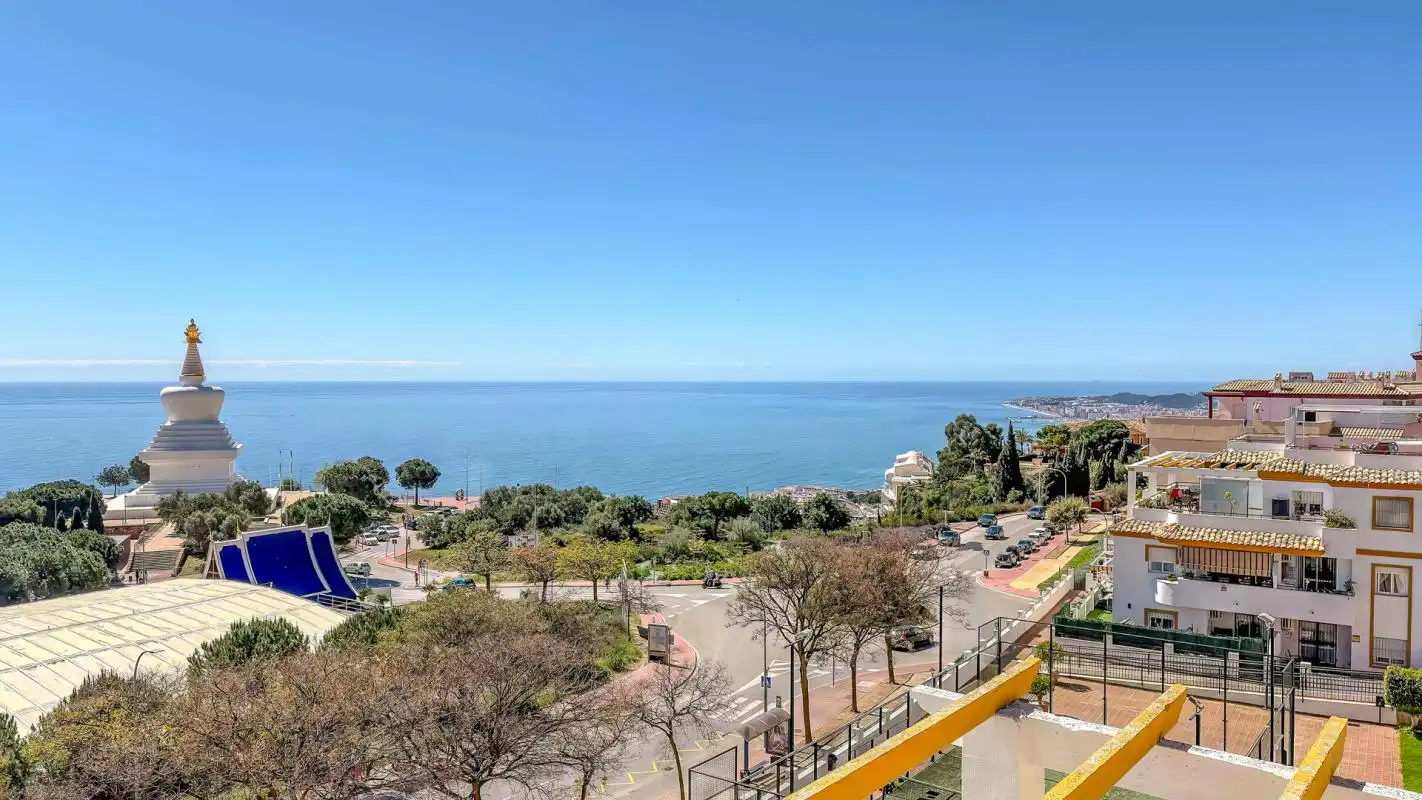 Exterior view of Attic for sale in Benalmádena  with Air Conditioner, Heating and Private garden