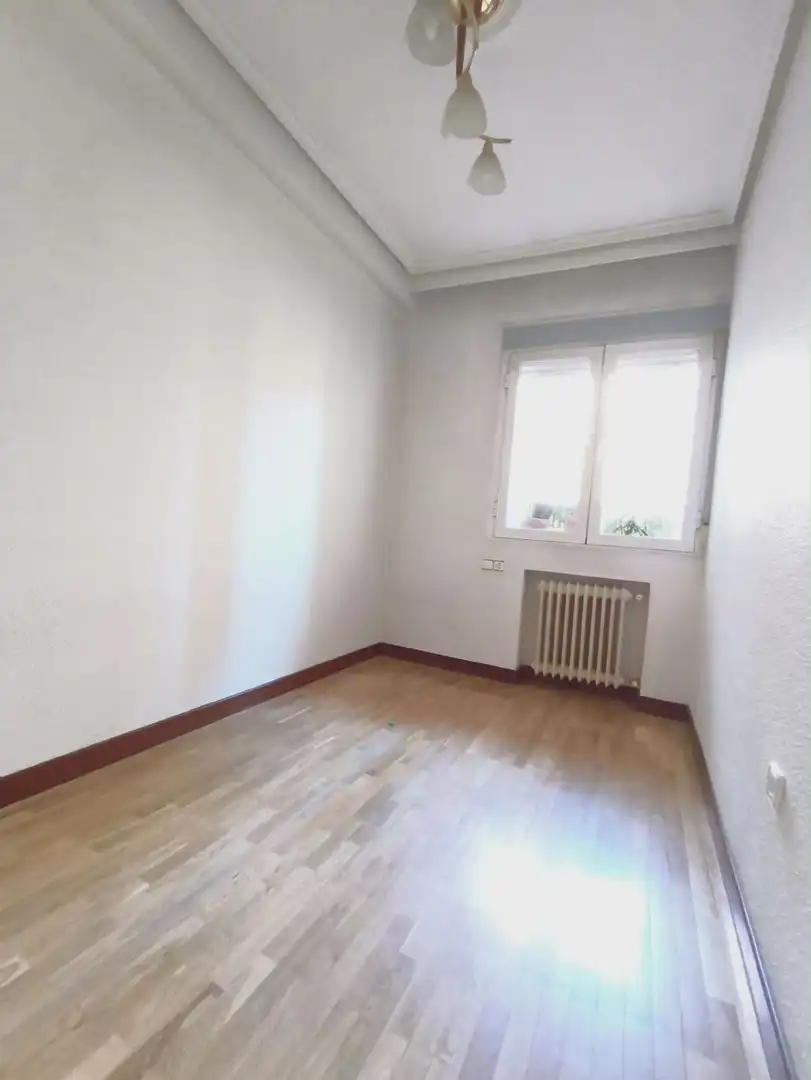 Habitación de Piso en venta en Salamanca con Calefacción, Parquet y Terraza