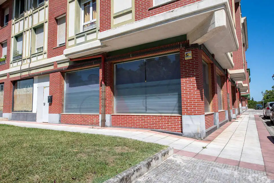Business premises to rent in El Astillero, imagen 3