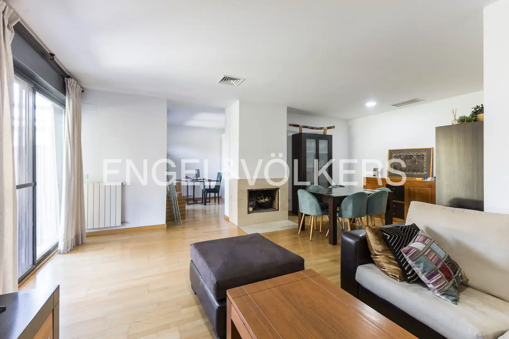 Sala de estar de Casa o chalet en venta en Getafe con Aire acondicionado, Calefacción y Jardín privado