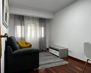 Living room of Flat to rent in Santander  with Parquet flooring and Storage room