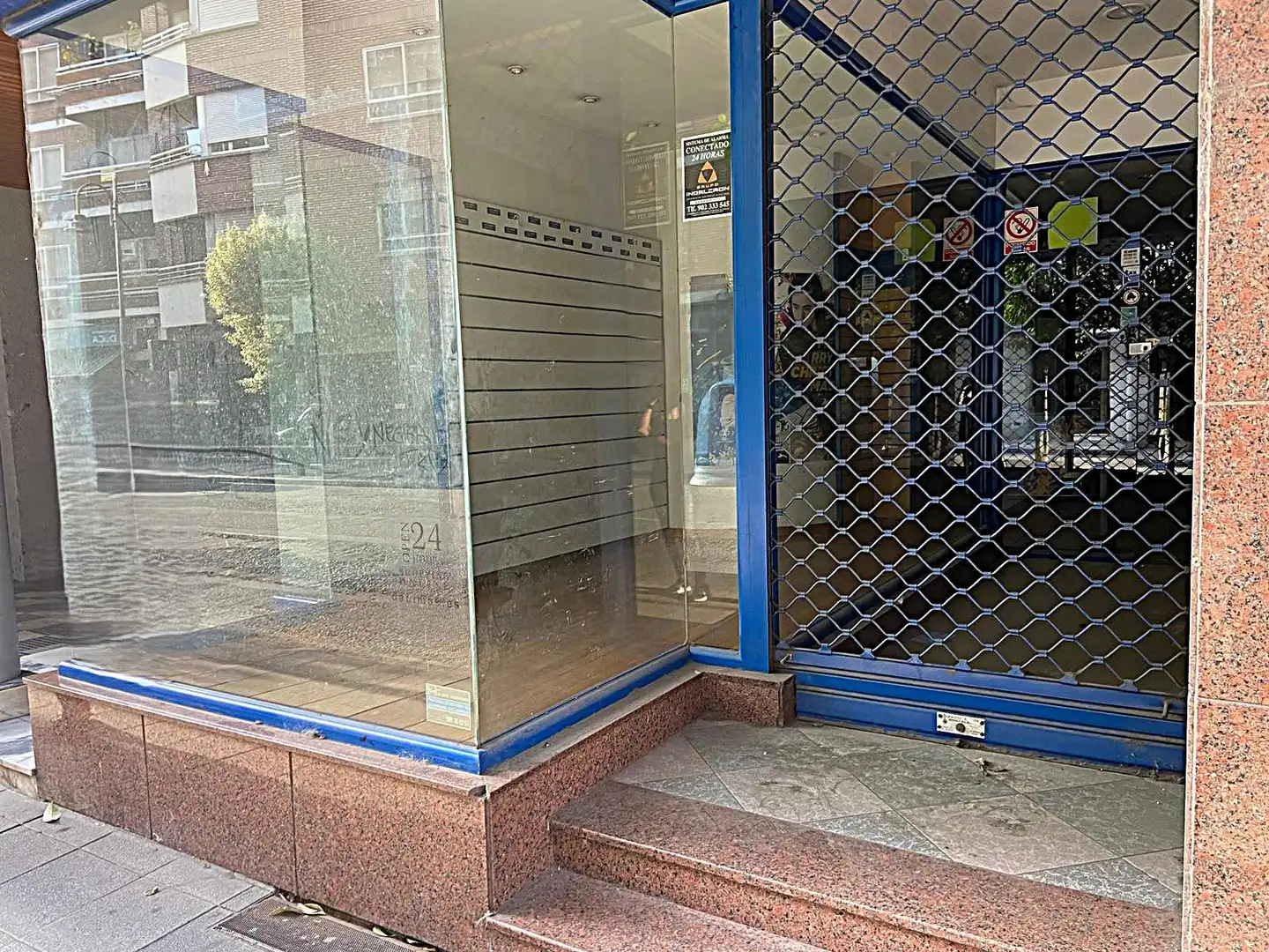Local commercial à vendre à Avenida CONDE DE FENOSA