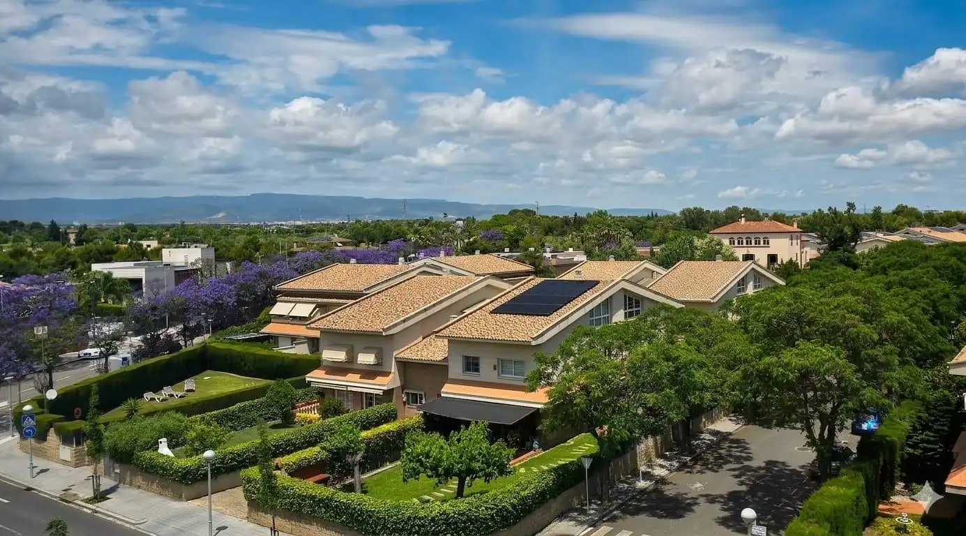 Vista exterior de Àtic en venda en Salou amb Aire condicionat, Calefacció i Jardí privat