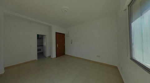 Foto 2 de Piso en venta en C/ Jerónimo Mihura, San Pablo, Sevilla Capital