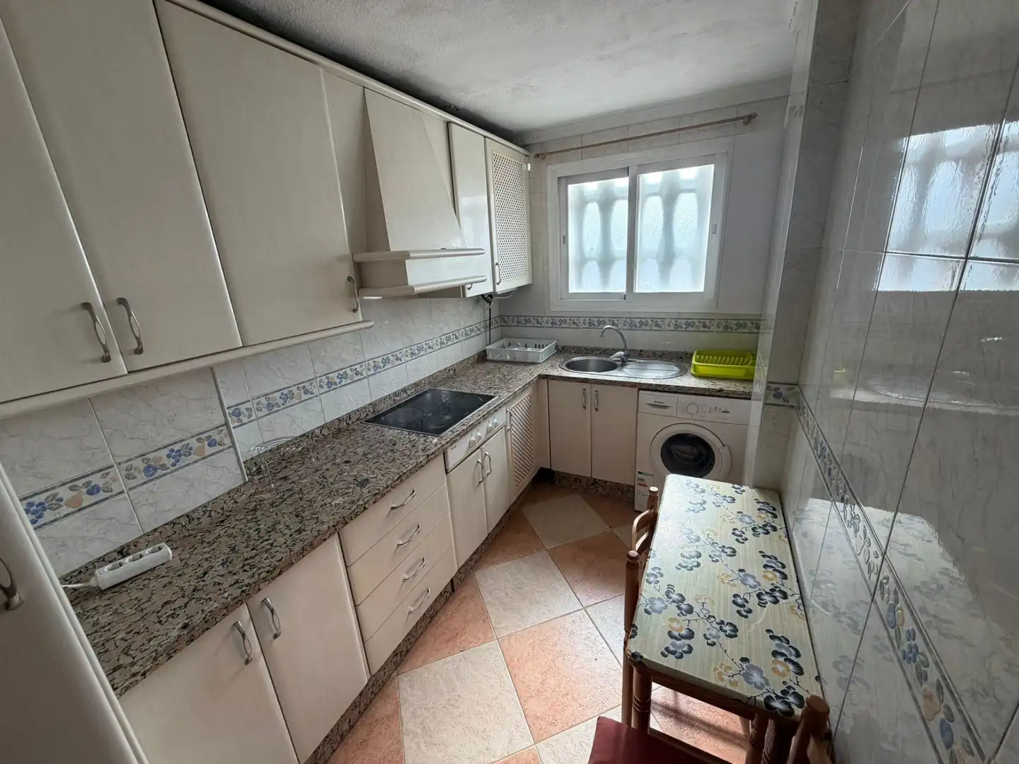 Kitchen of Flat for sale in Marbella  with Private garden, Terrace and Oven