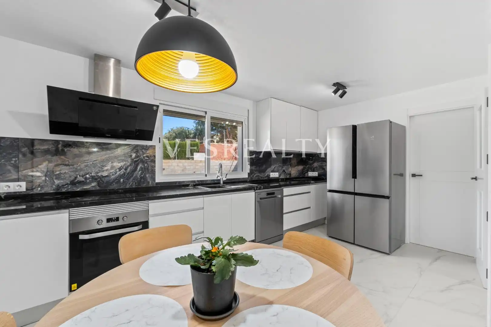 Cocina de Casa o chalet en venta en Busot con Aire acondicionado, Calefacción y Terraza