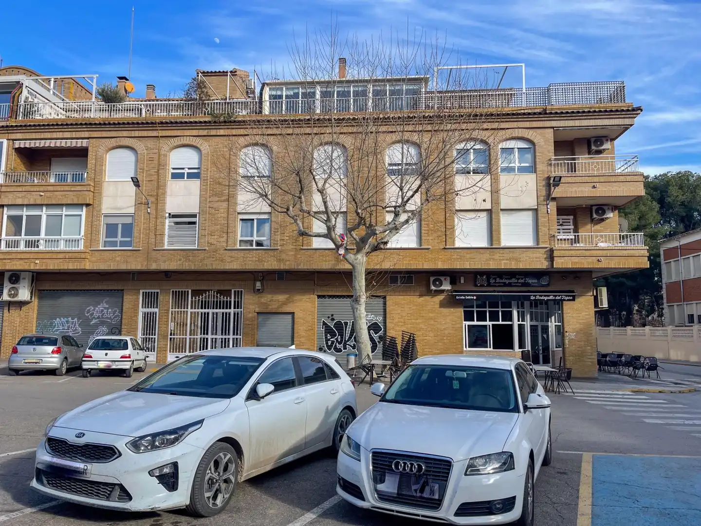 Flat for rent in Plaza JUAN GRANDIA, Requena