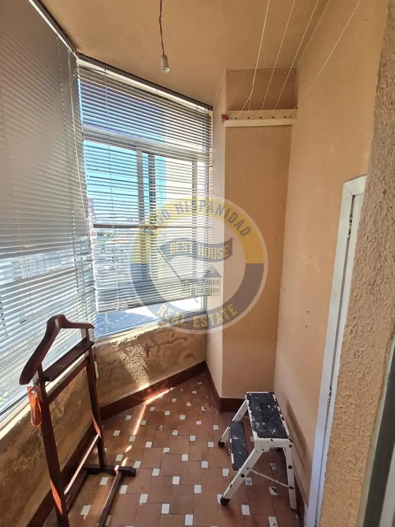 Piso de alquiler en Vigo  con Calefacción, Parquet y Amueblado