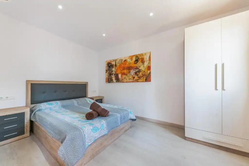 Dormitori de Casa o xalet en venda en Muro amb Aire condicionat, Jardí privat i Terrassa