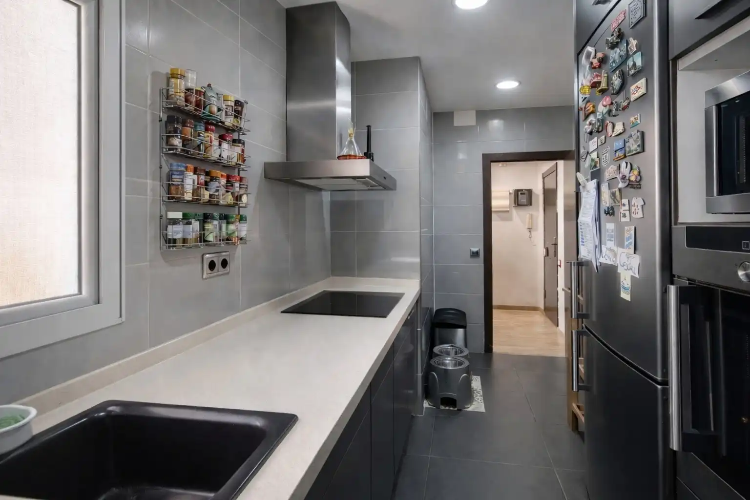 Kitchen of Flat for sale in Cornellà de Llobregat  with Air Conditioner, Heating and Parquet flooring