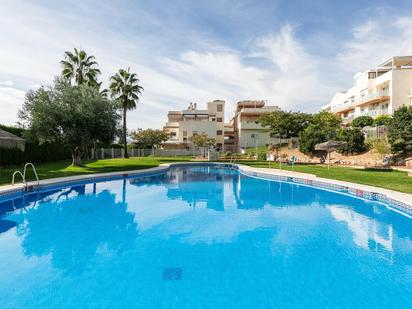 Piscina de Pis en venda en Albolote amb Aire condicionat, Calefacció i Jardí privat