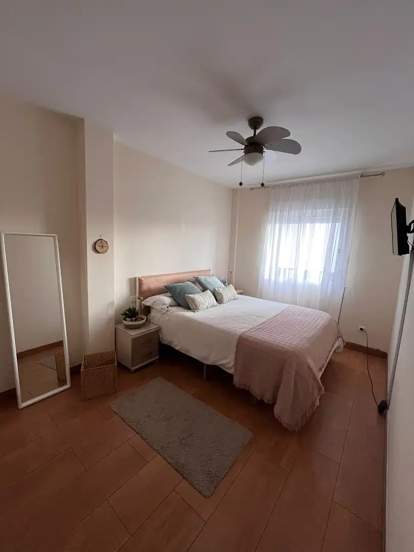 Bedroom of Flat for rent in Córdoba  with Air Conditioner, Heating and Terrace