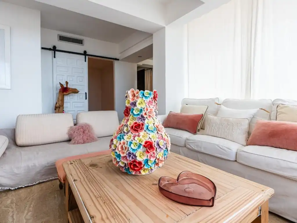 Sala de estar de Apartamento en venta en Sant Josep de sa Talaia con Calefacción y Jardín privado