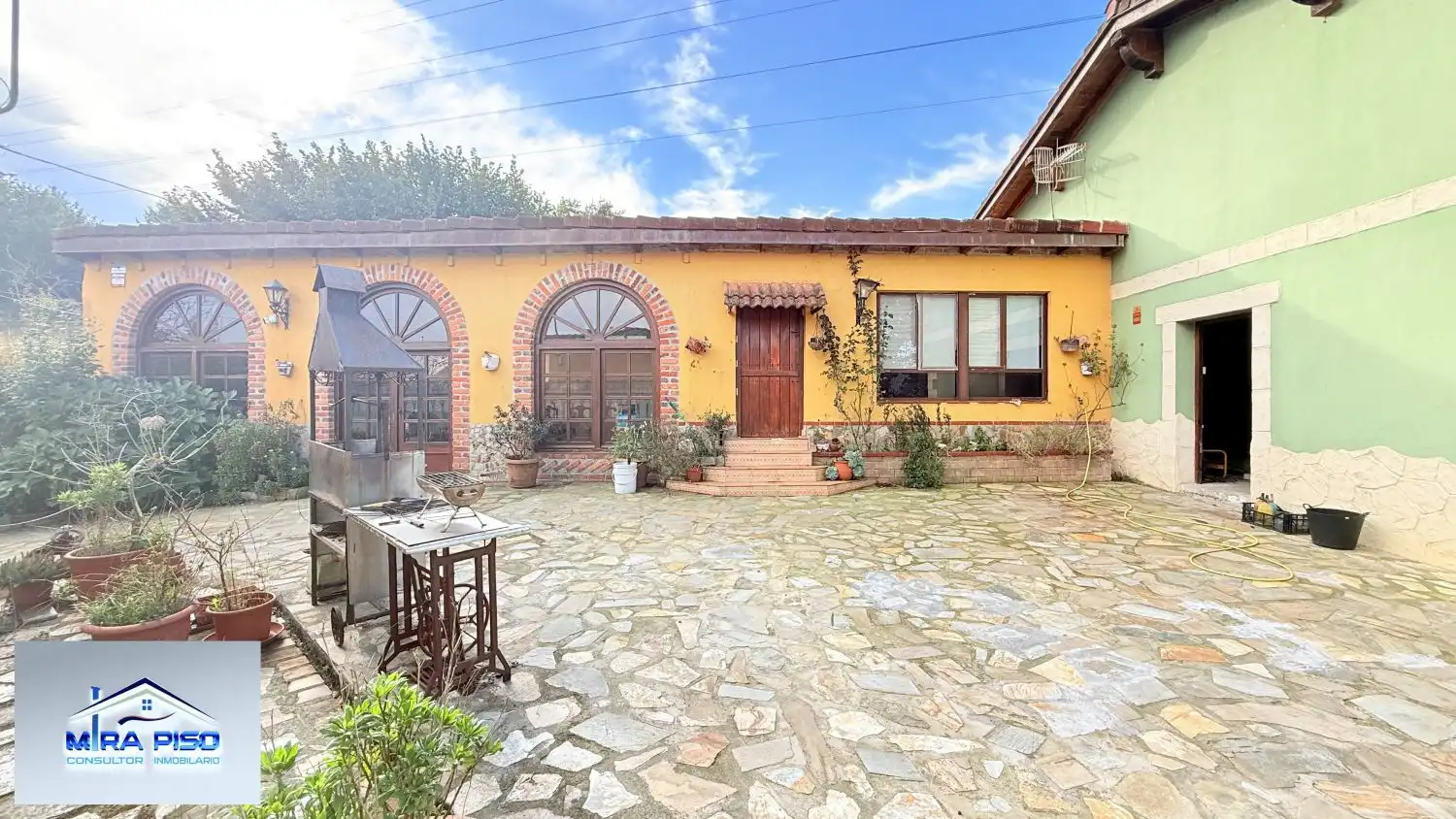 Casa con terraza en venta en Bárcena de Cicero, imagen 3