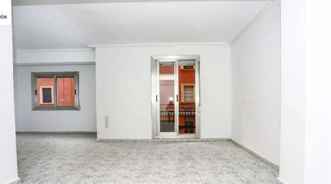 Foto 4 de Pis en venda a Calle de la Sierra de Agullent, Barrio de Benicalap, Valencia Capital