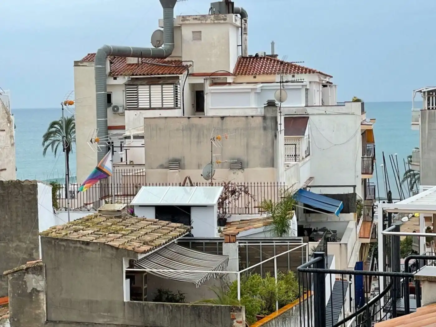 Außenansicht von Gebäude zum Verkauf in Sitges