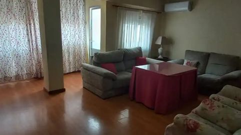 Foto 2 de Piso en venta en Calle Marquesa de Pinares, 7, Centro, Mérida