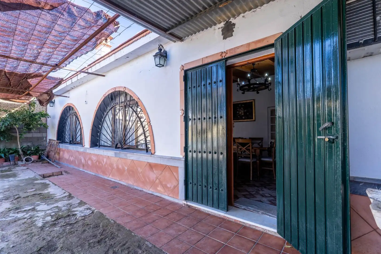 Vista exterior de Casa o chalet en venta en El Garrobo con Aire acondicionado, Calefacción y Jardín privado