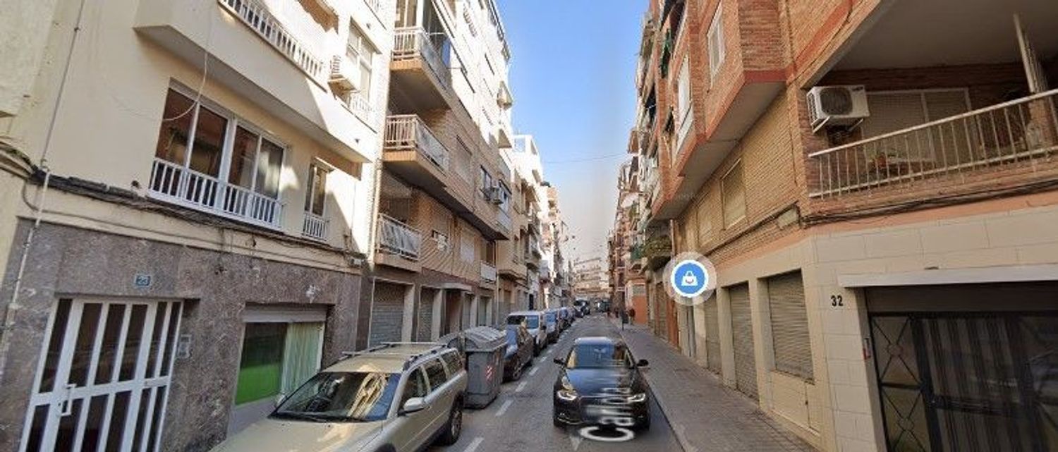 Vista exterior de Piso en venta en Alicante / Alacant