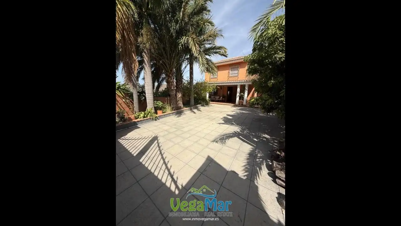 Vista exterior de Finca rústica en venta en Jete con Jardín privado, Terraza y Piscina