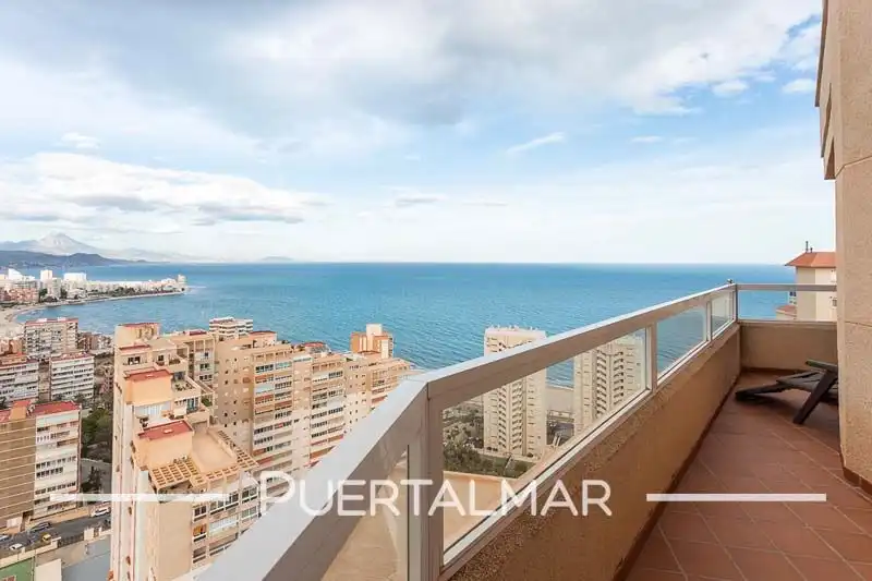 Exterior view of Flat for rent in El Campello  with Air Conditioner, Heating and Terrace
