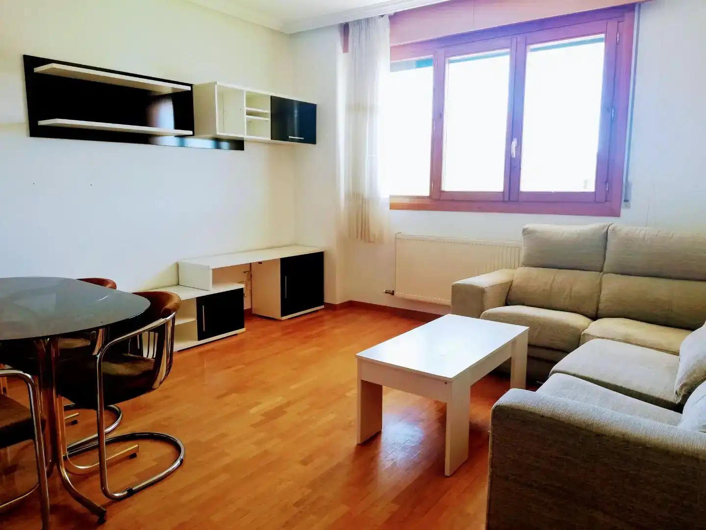 Sala d'estar de Pis en venda en Burgos Capital