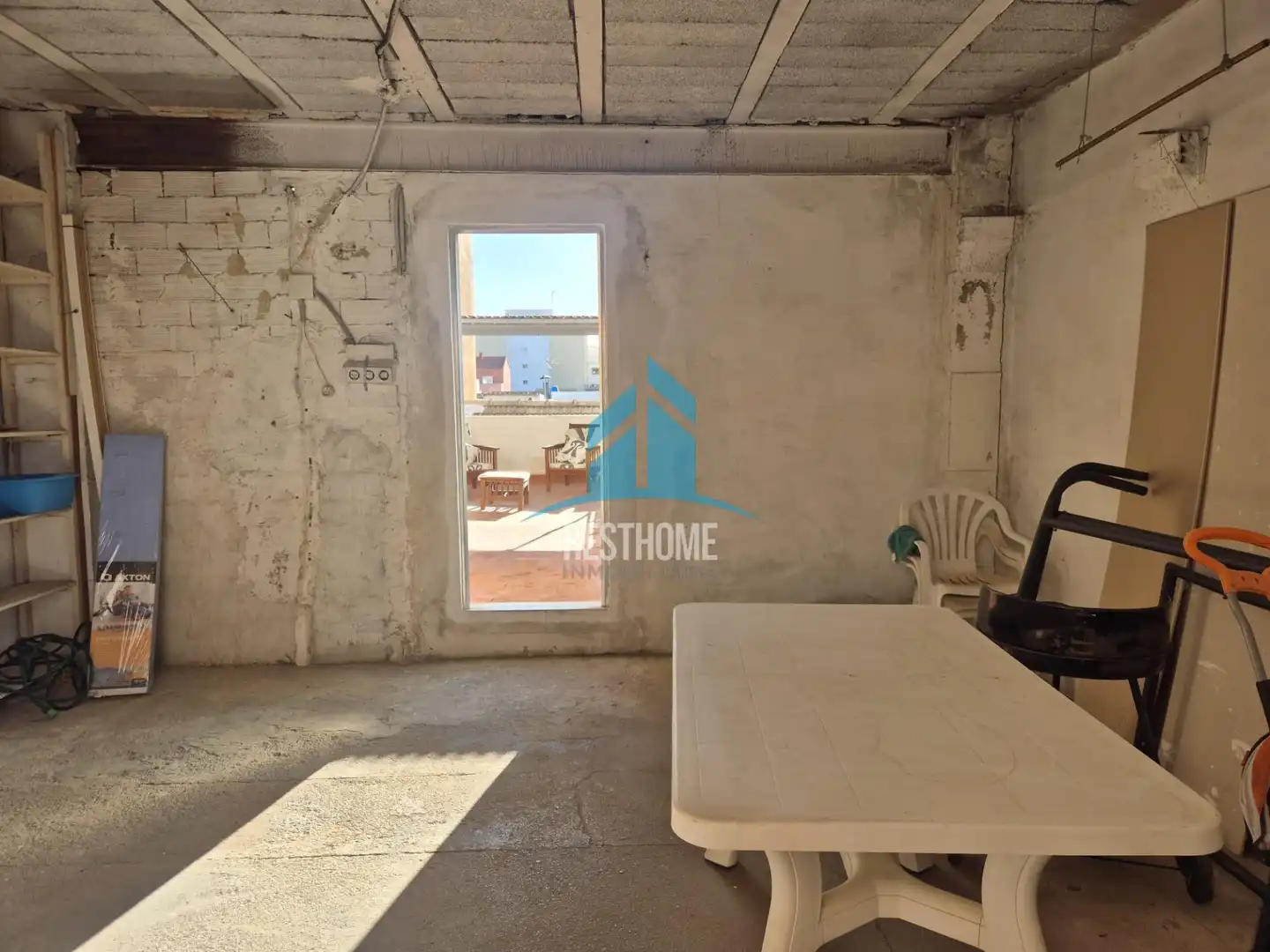 Vista exterior de Casa o xalet en venda en Aldaia amb Terrassa, Traster i Balcó