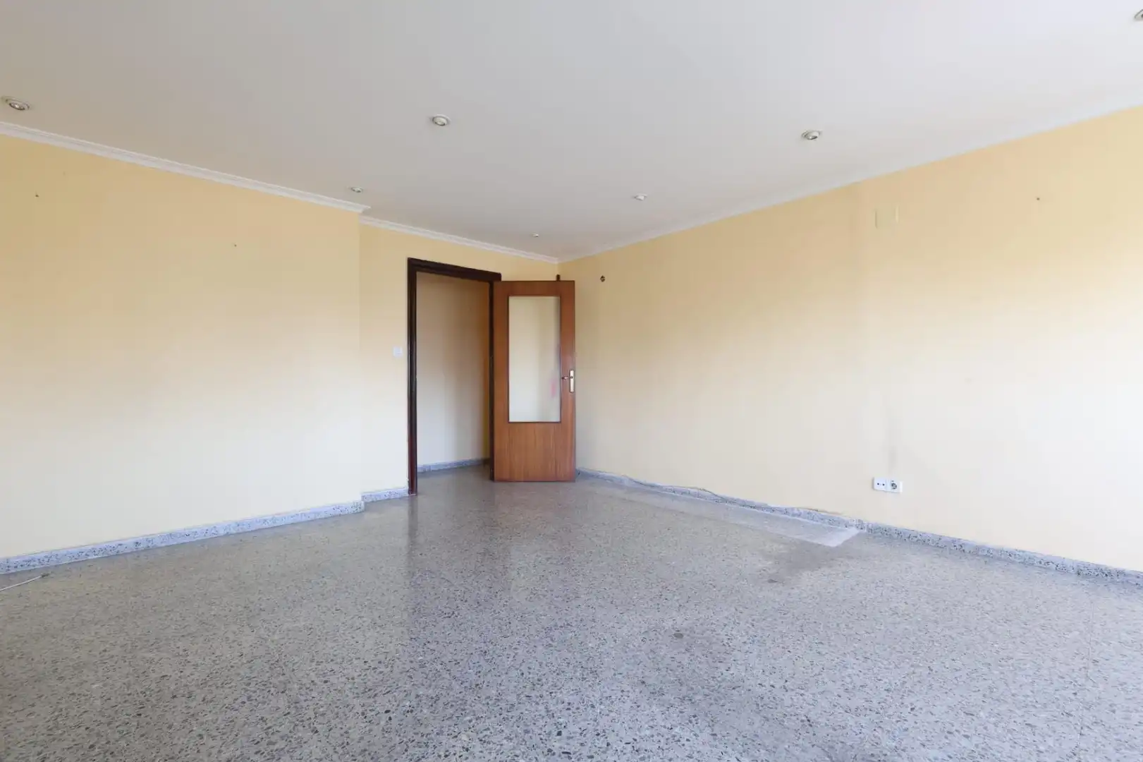 Piso en venta en Valencia con Balcón