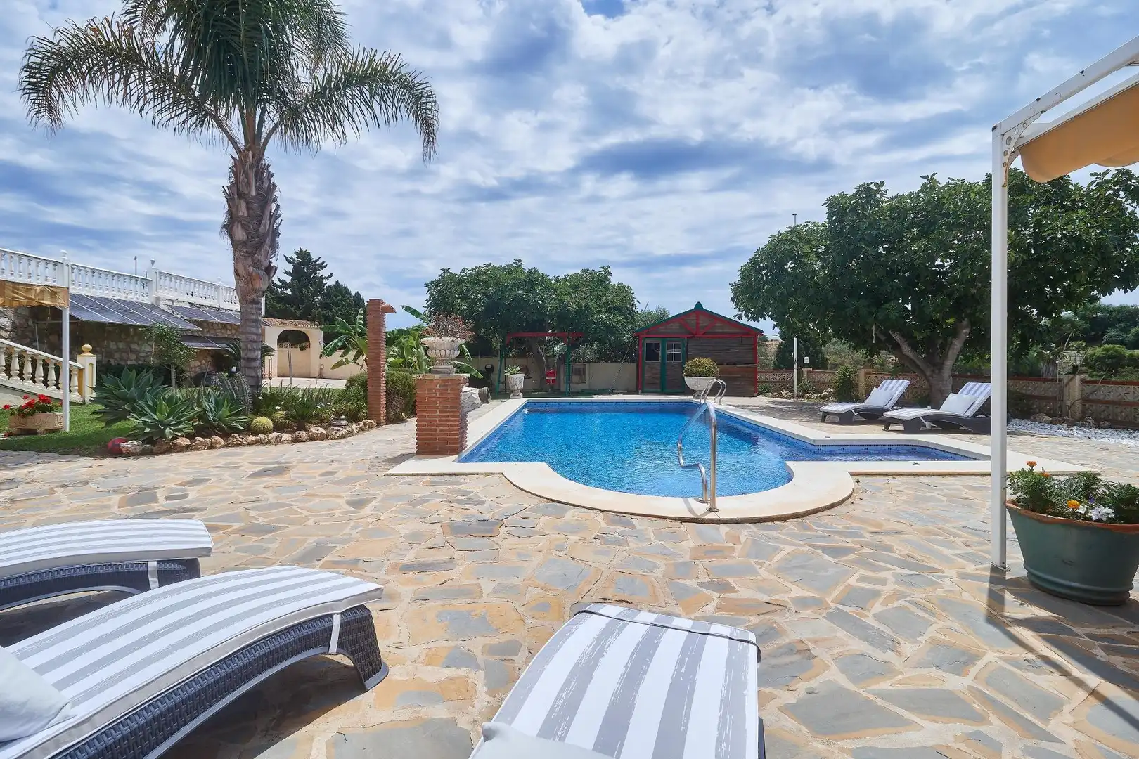 Chalet con piscina en venta en El Faro de Calaburra - Chaparral, imagen 37