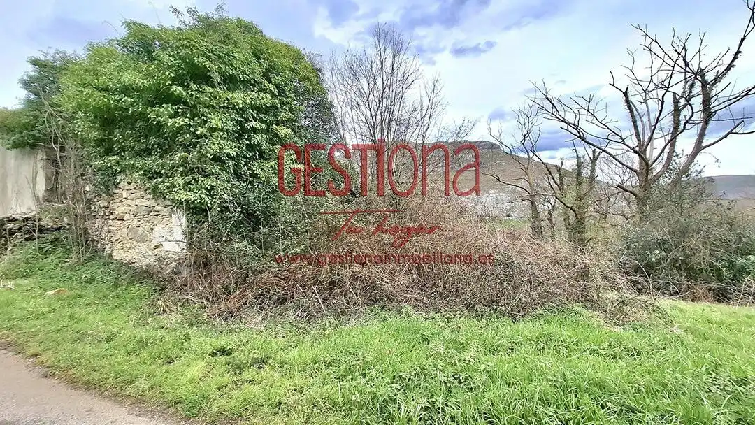 Finca rústica en venda en Ruesga
