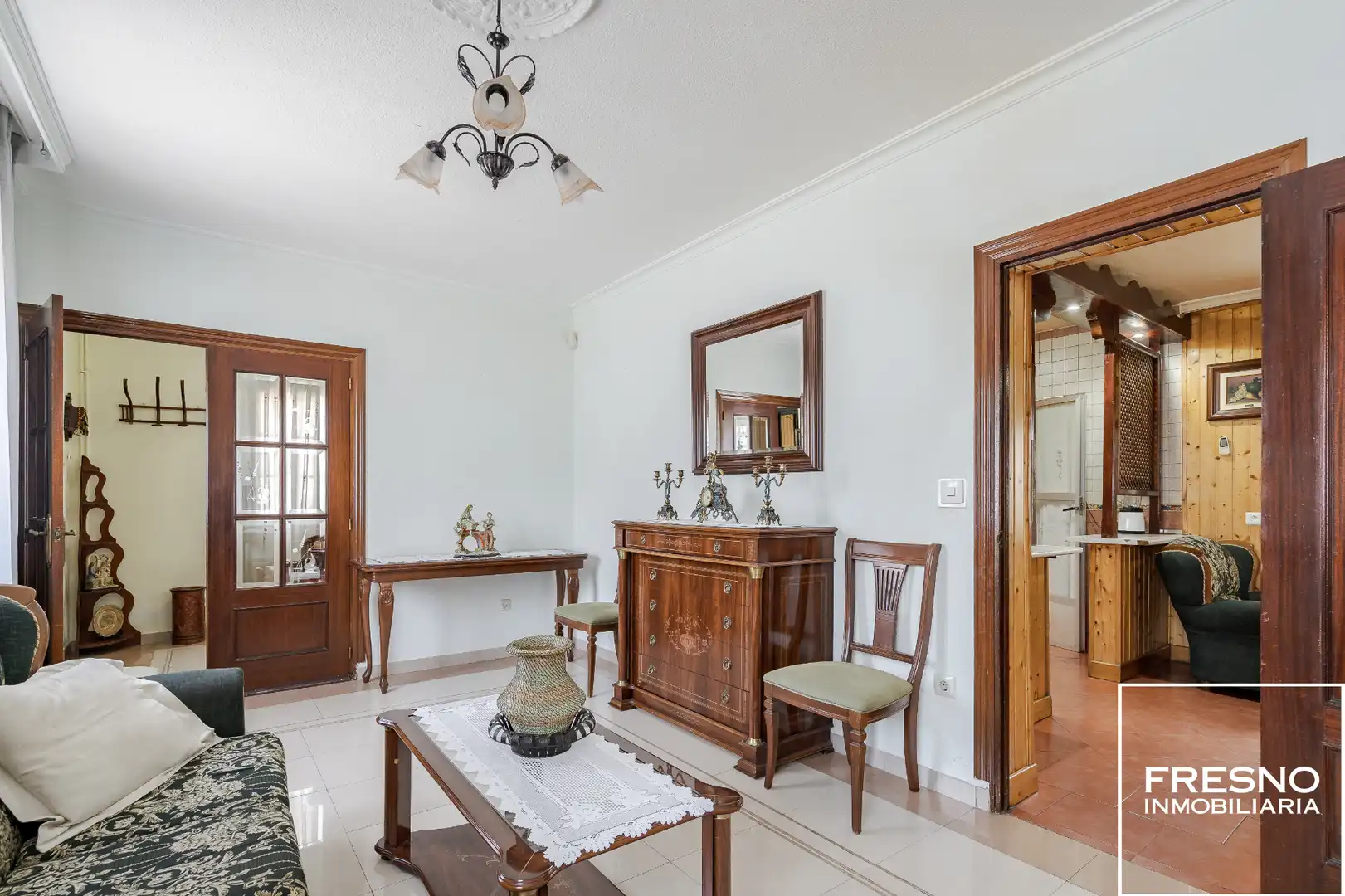 Sala de estar de Casa adosada en venta en Yepes con Aire acondicionado, Calefacción y Trastero