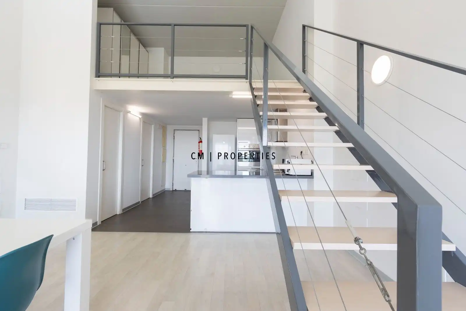 Wohnung zur Miete in Xirivella mit Klimaanlage, Heizung und Terrasse
