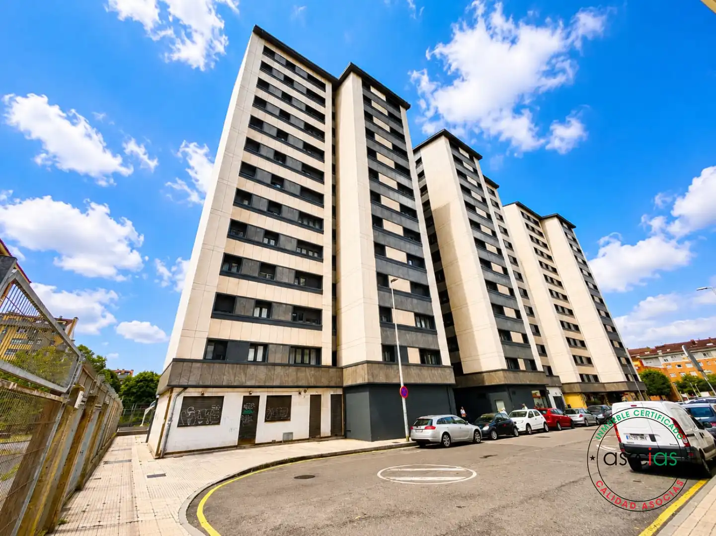 Piso en venta en CL MARIA ZAMBRANO, 8, La Calzada