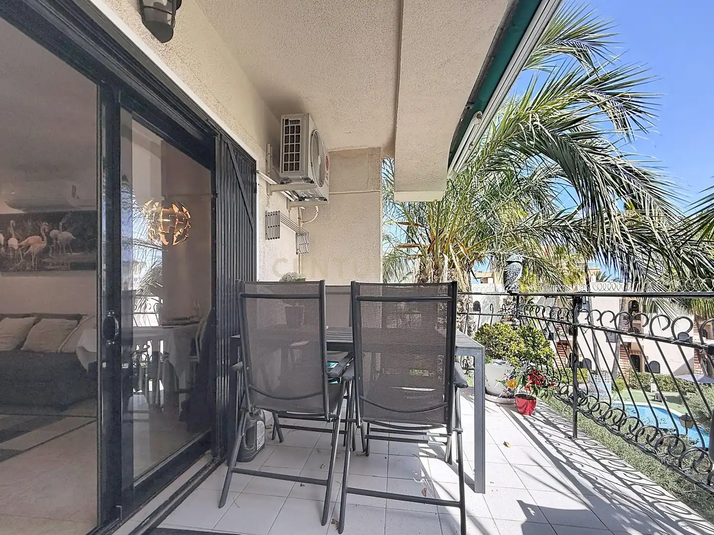 Terraza de Apartamento en venta en Torrevieja con Aire acondicionado y Piscina comunitaria