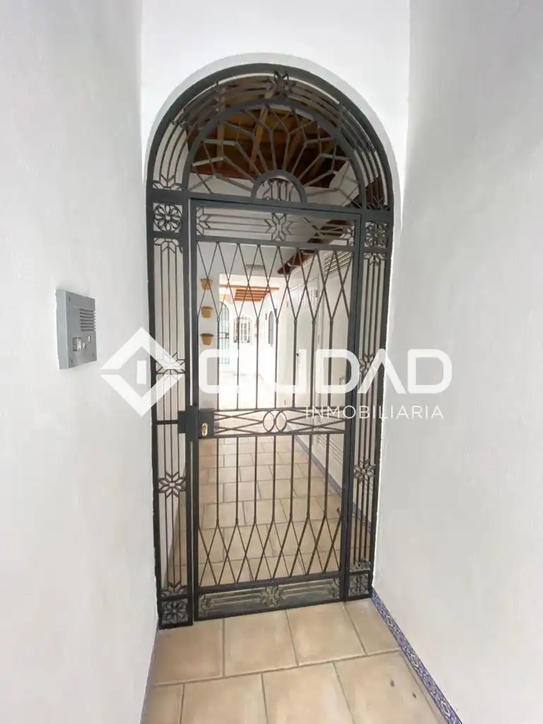 Flat for sale in Lebrija