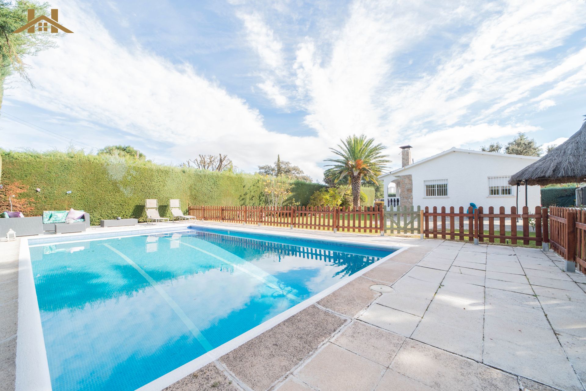 Piscina de Casa o chalet en venta en Villanueva de la Cañada