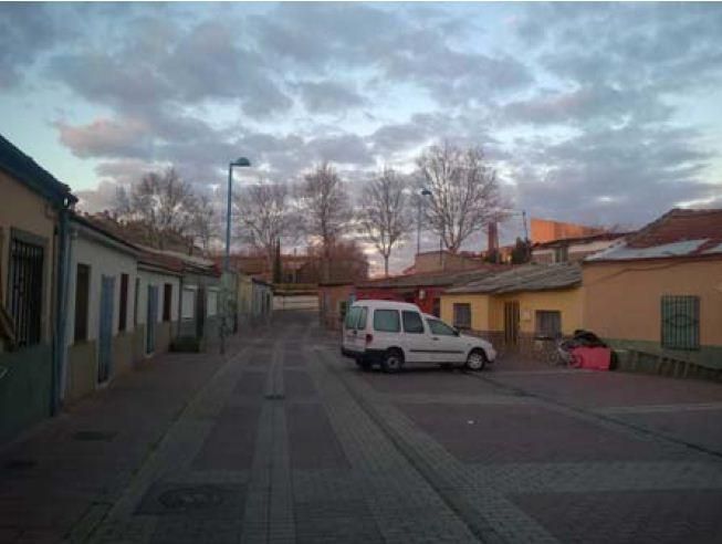 Casa o xalet en venda a C/ Bergantiños, Barrio España