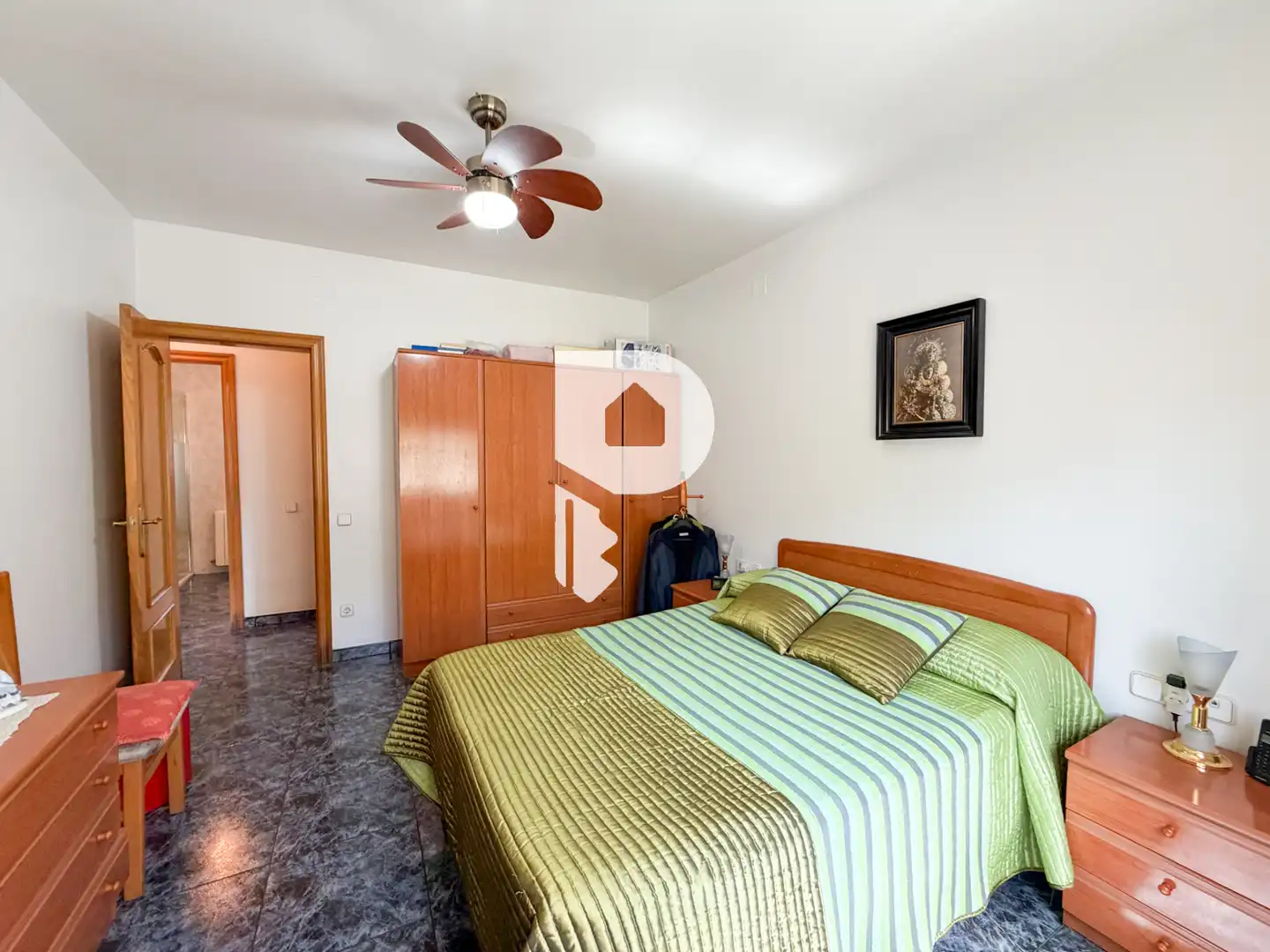 Schlafzimmer von Haus oder Chalet zum Verkauf in Sant Vicenç Dels Horts mit Klimaanlage, Heizung und Privatgarten