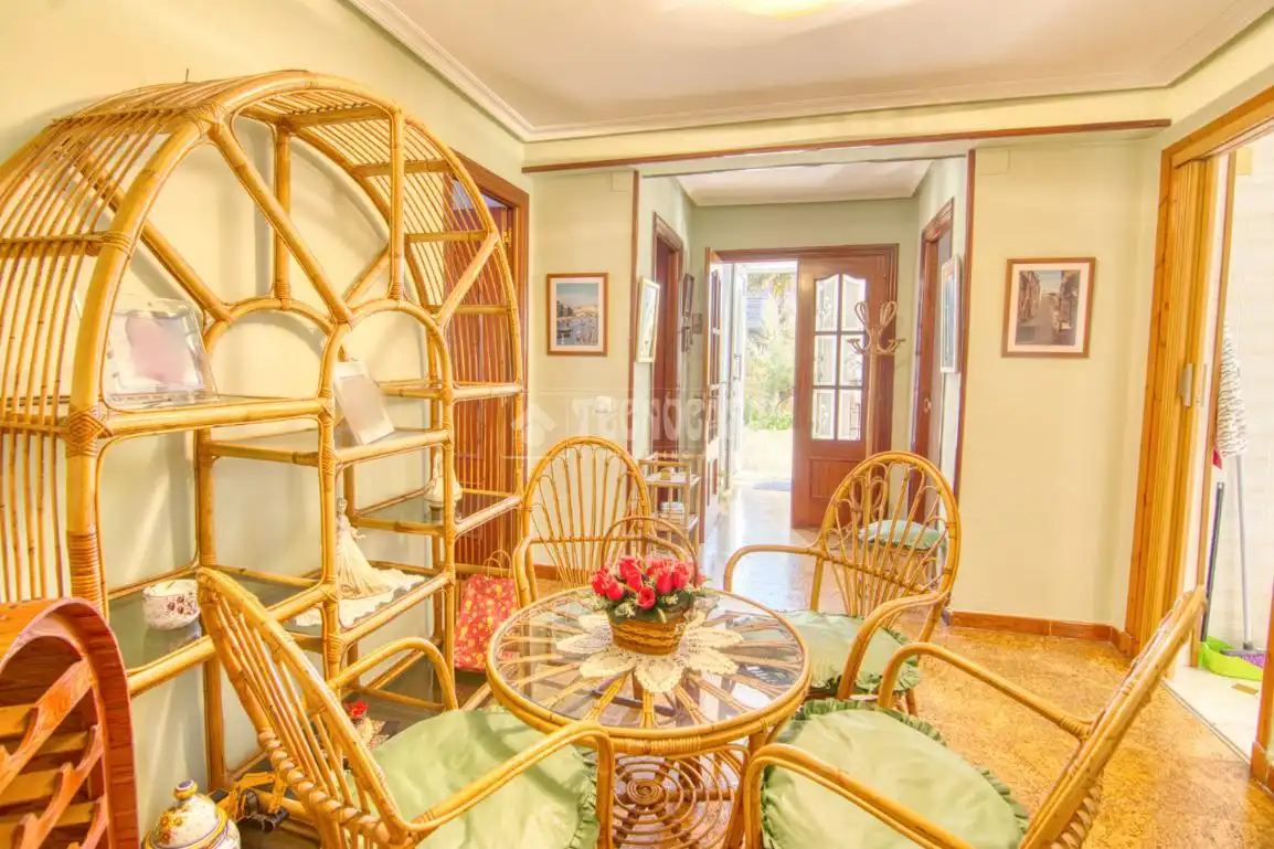 Piso en venta en Alisal - San Román