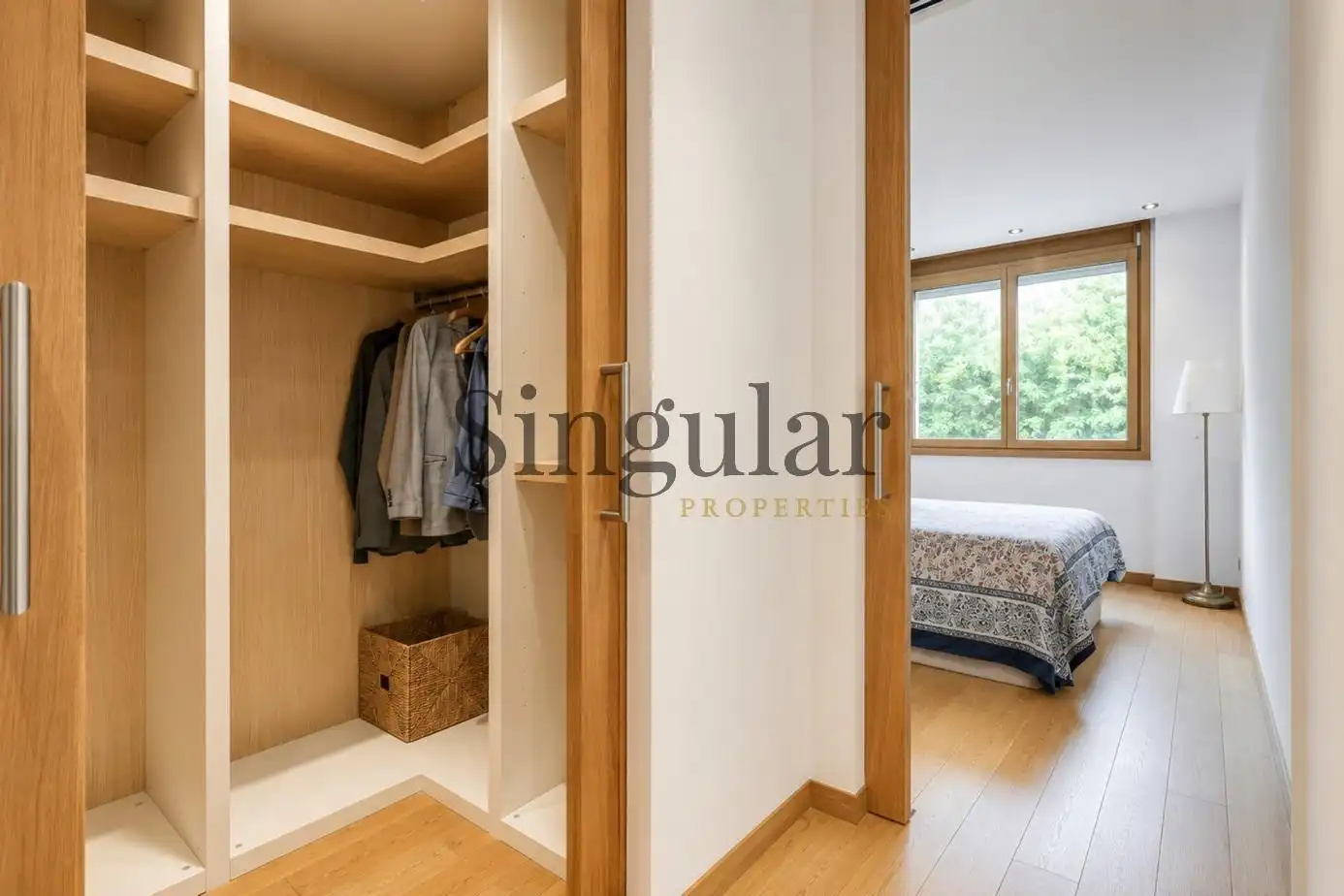 Habitación de Piso en venta en Barcelona con Aire acondicionado, Calefacción y Terraza