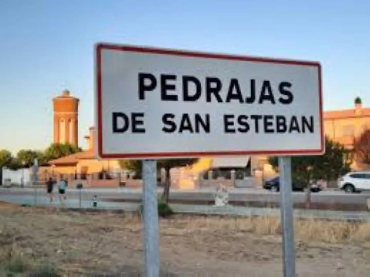 Vista exterior de Pis en venda en Pedrajas de San Esteban